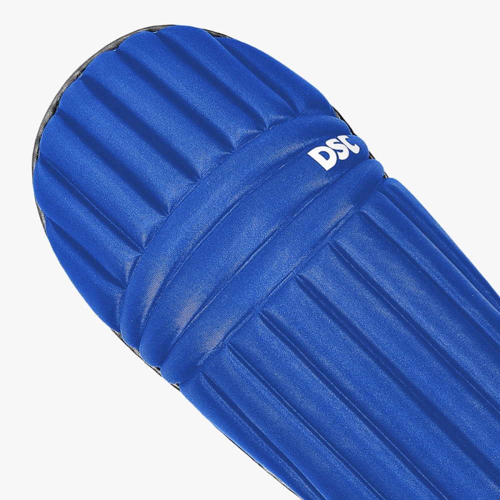 DSC Flex Lite Moulded Cricket Batting Leg Guard (Royal Blue) DSC Flex Lite Moulded Cricket Batting Leg Guard (Royal Blue)