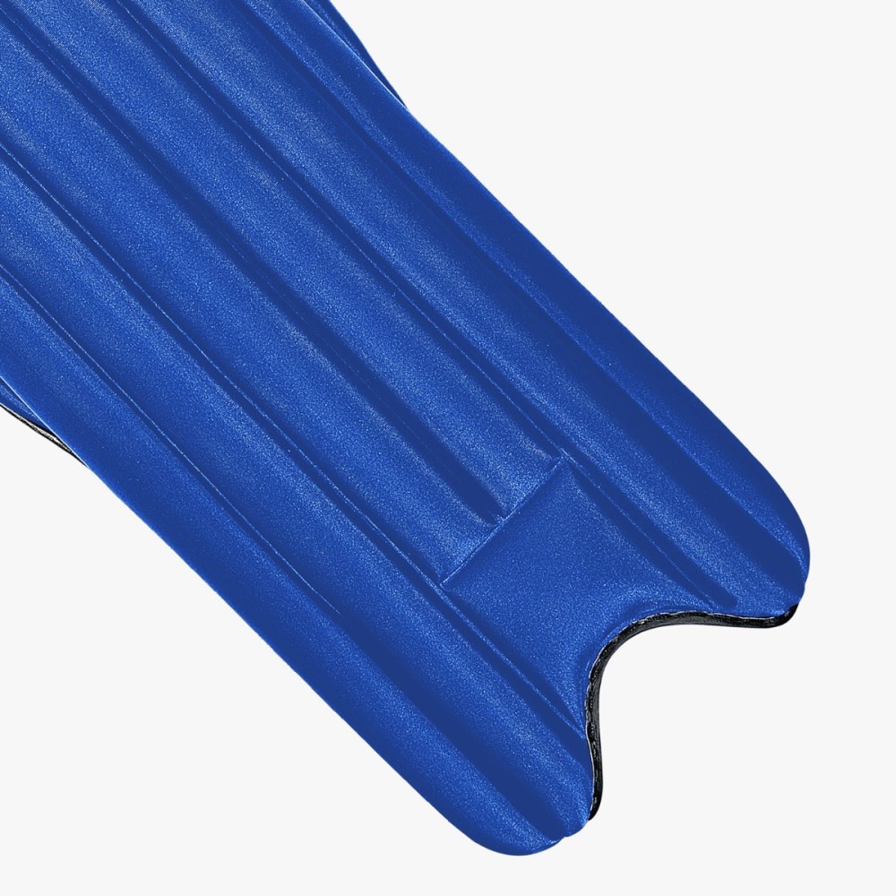 DSC Flex Lite Moulded Cricket Batting Leg Guard (Royal Blue) DSC Flex Lite Moulded Cricket Batting Leg Guard (Royal Blue)