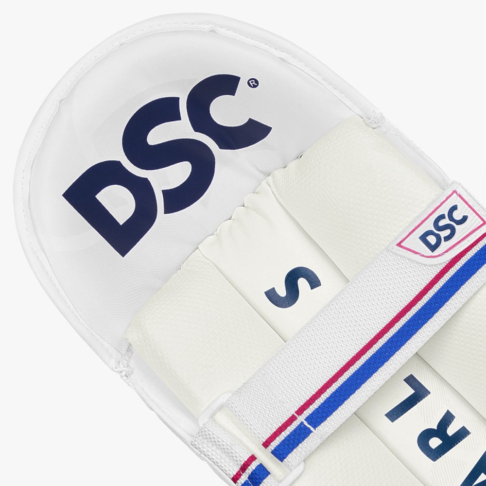 DSC Intense Speed Wicket Keeping Leg Guard