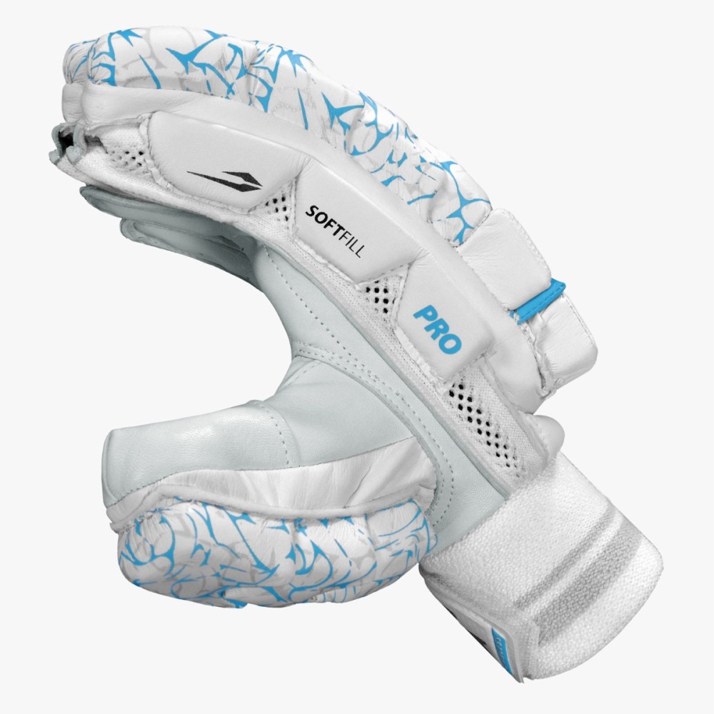 DSC Pro Cricket Batting Gloves