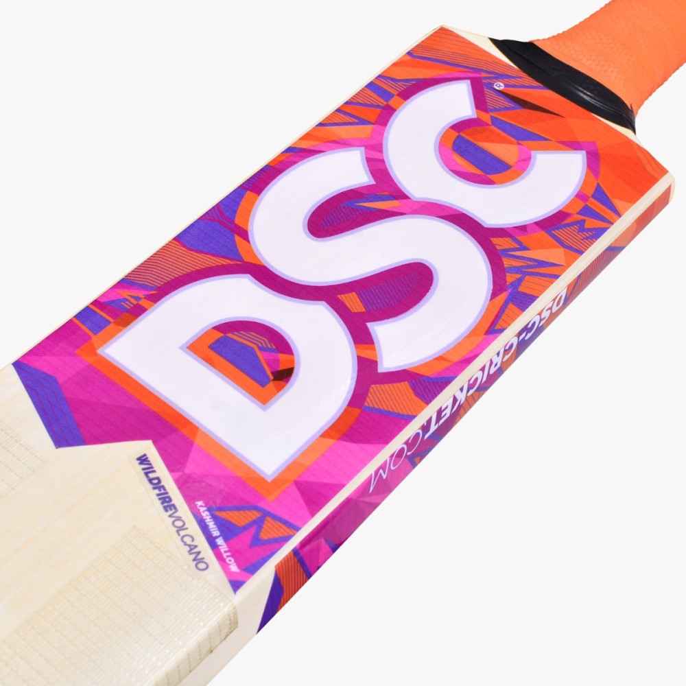 DSC Wildfire Volcano Tennis Cricket Bat