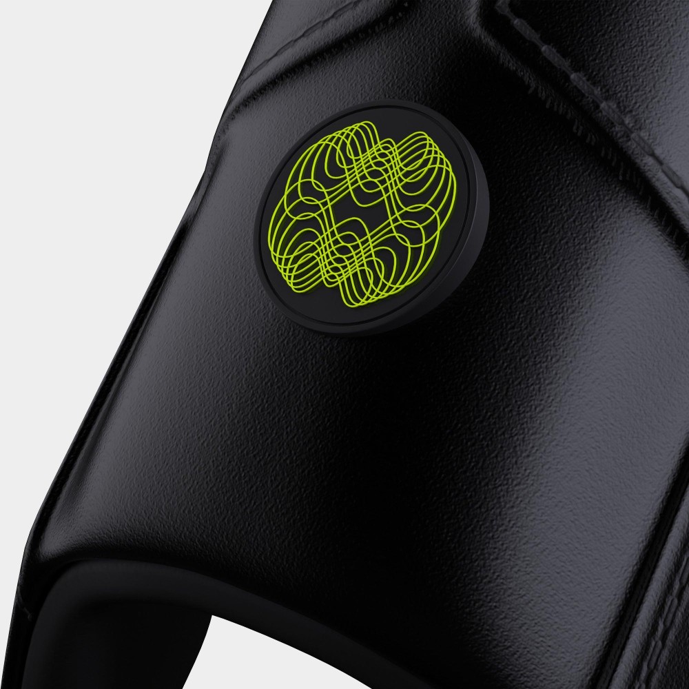 Moonwalkr 2.0 Black Cricket Batting Pad - Black