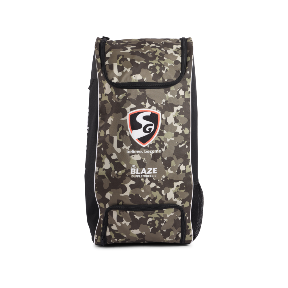 SG Blaze Junior Duffle Wheelie Kit Bag SG Blaze Junior Duffle Wheelie Kit Bag