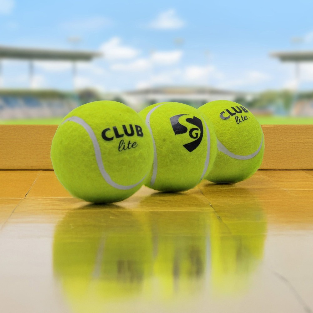 SG Club Lite Cricket Balls (PACK OF 3) SG Club Lite Cricket Balls (PACK OF 3)