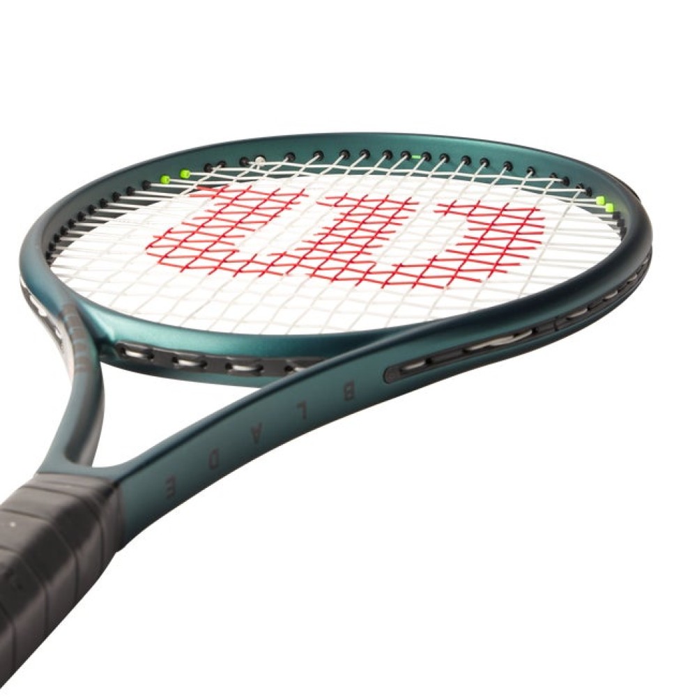 Wilson Blade 100L V9 Tennis Racquet 