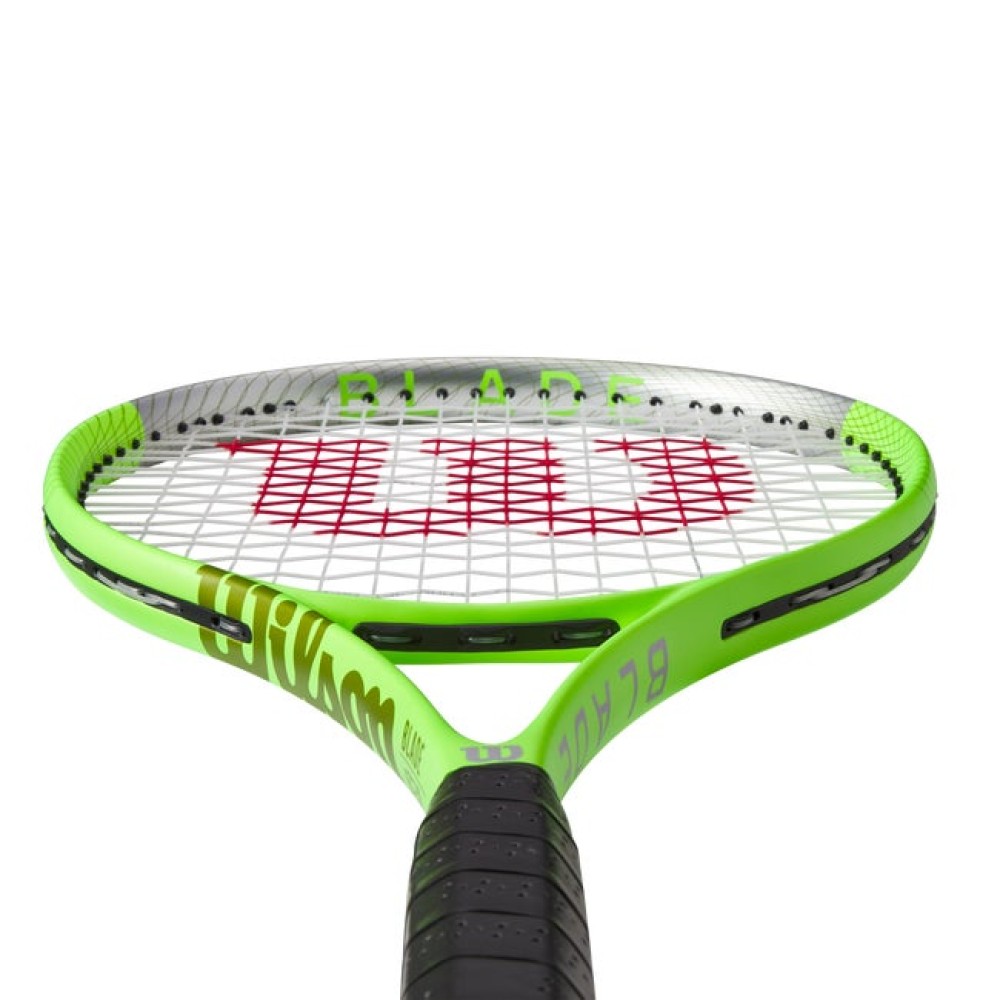 Wilson Blade Feel RXT 105 Tennis Racquet 