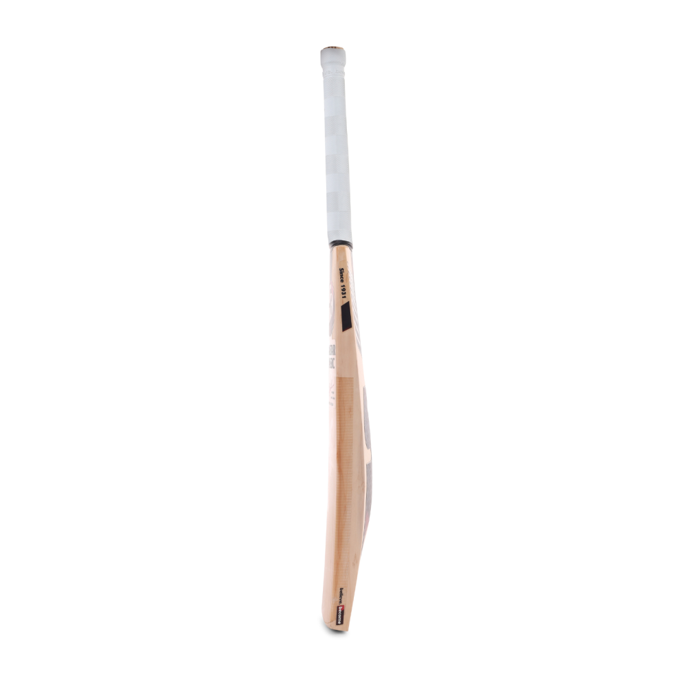 SG Maxstar Classic English Willow Cricket Bat SG Maxstar Classic English Willow Cricket Bat