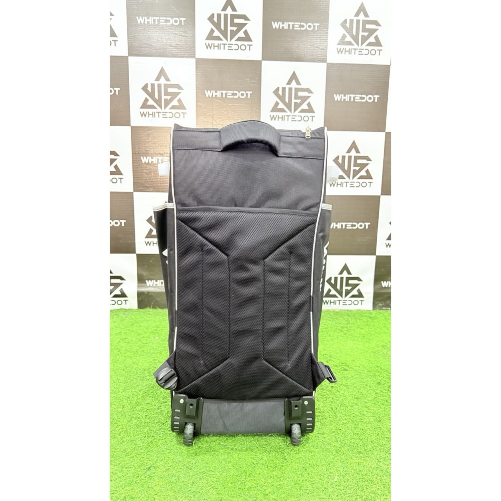Whitedot Helix Wheelie Cricket Kitbag Whitedot Helix Wheelie Cricket Kitbag